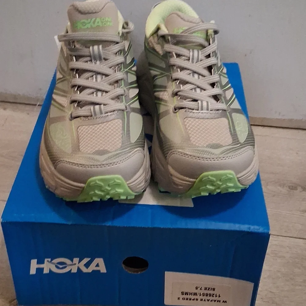 Hoka One Mafate Speed Light Gray and Mint Running Shoes - Picture 2 of 6